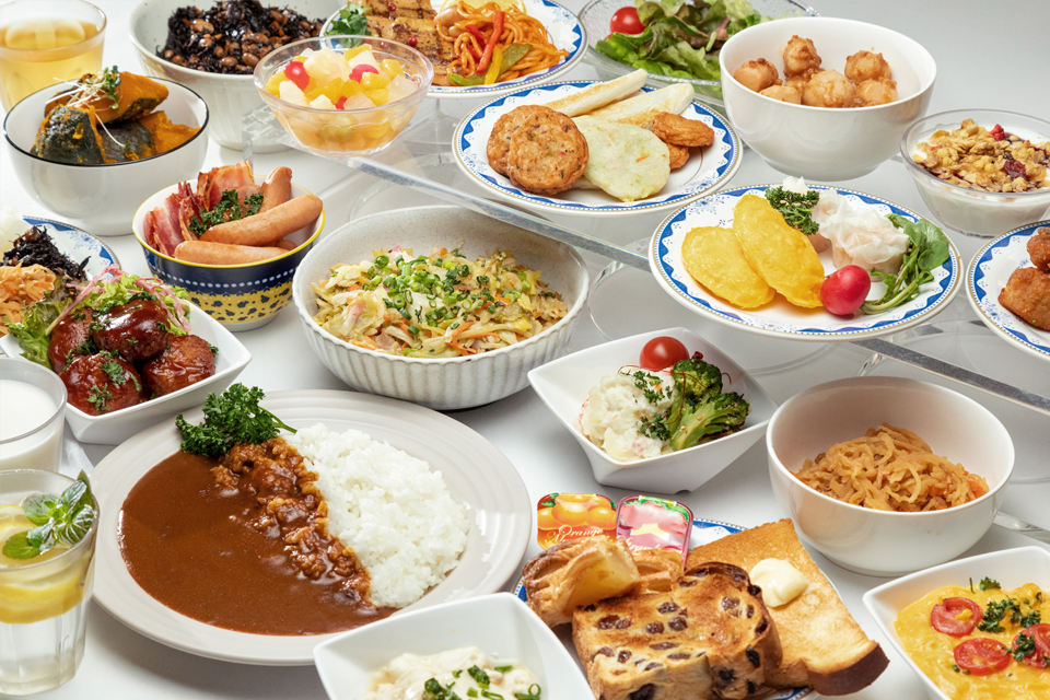 朝食