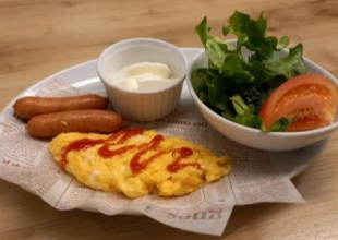 画像:セージ + スクランブルエッグ