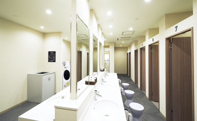 Male shower room