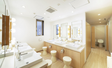 Women's shower room