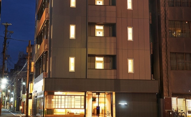 外觀（夜晚）